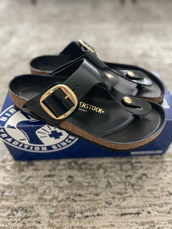 Birkenstock Shoes - Birkenstock Gizeh Big Buckle Sandals Size 7.5 Regular Width Black High Shine 38